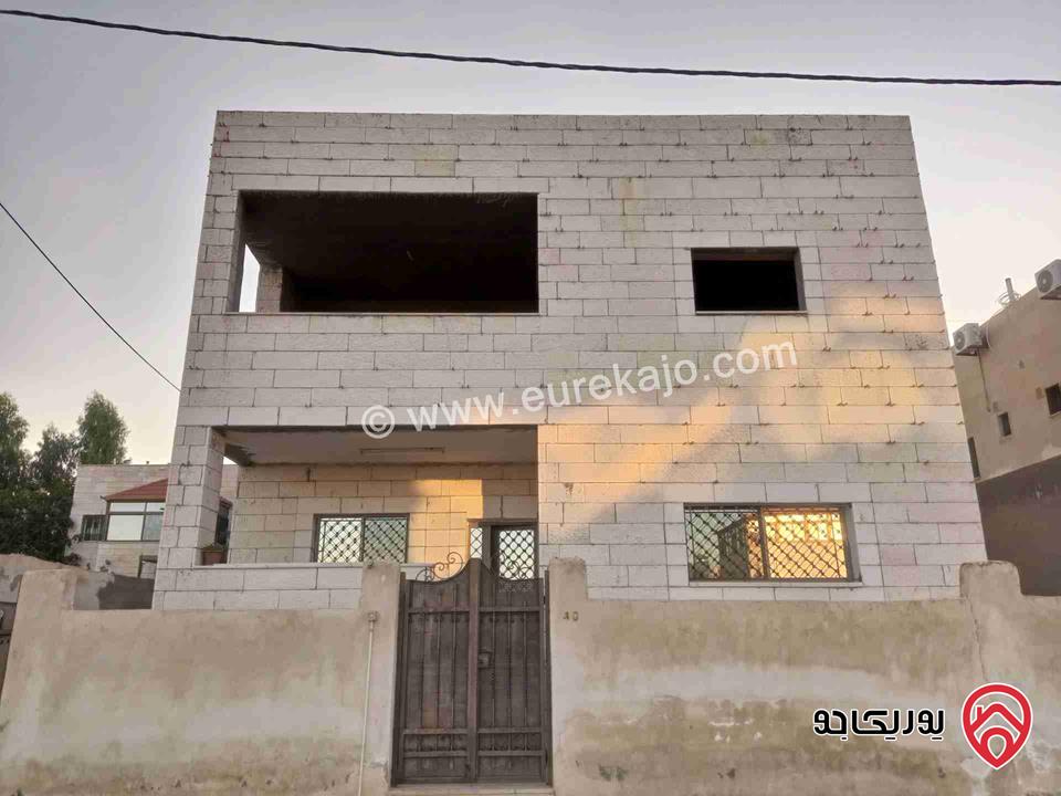 منزل مساحة 190م على أرض 375م للبيع في عمان - سحاب 