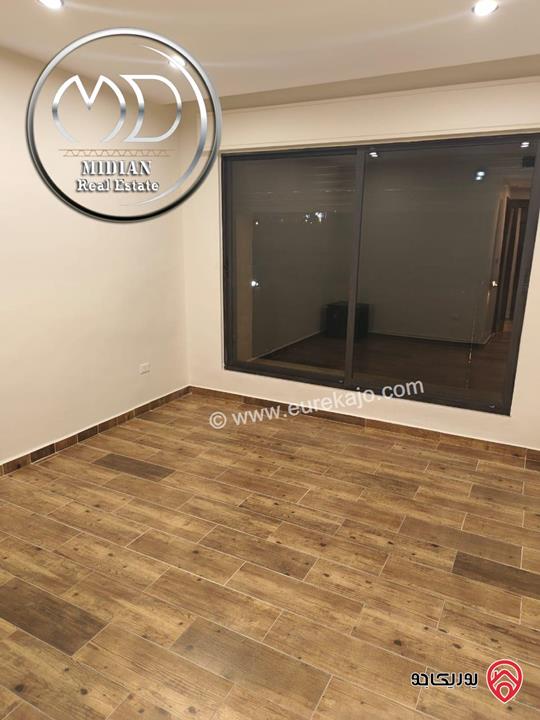 شقة استثمارية للبيع في عمان - الصويفية مساحة 85م طابق ثالث تشطيبات ديكورات سوبر ديلوكس اطلالة رائعة