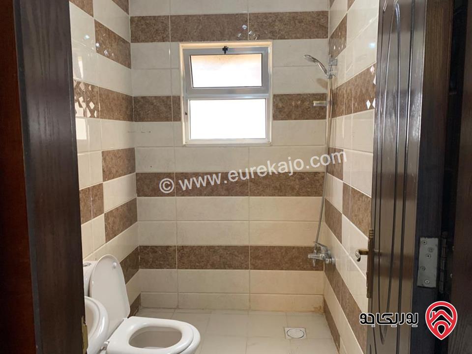 شقة طابق ثالث مساحة 100م للبيع في عمان - طبربور