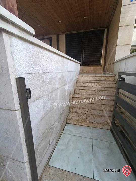 شقة فارغة أرضية مساحة 160م مع ترس 50م ومدخل خاص للايجار في عمان - ام السماق