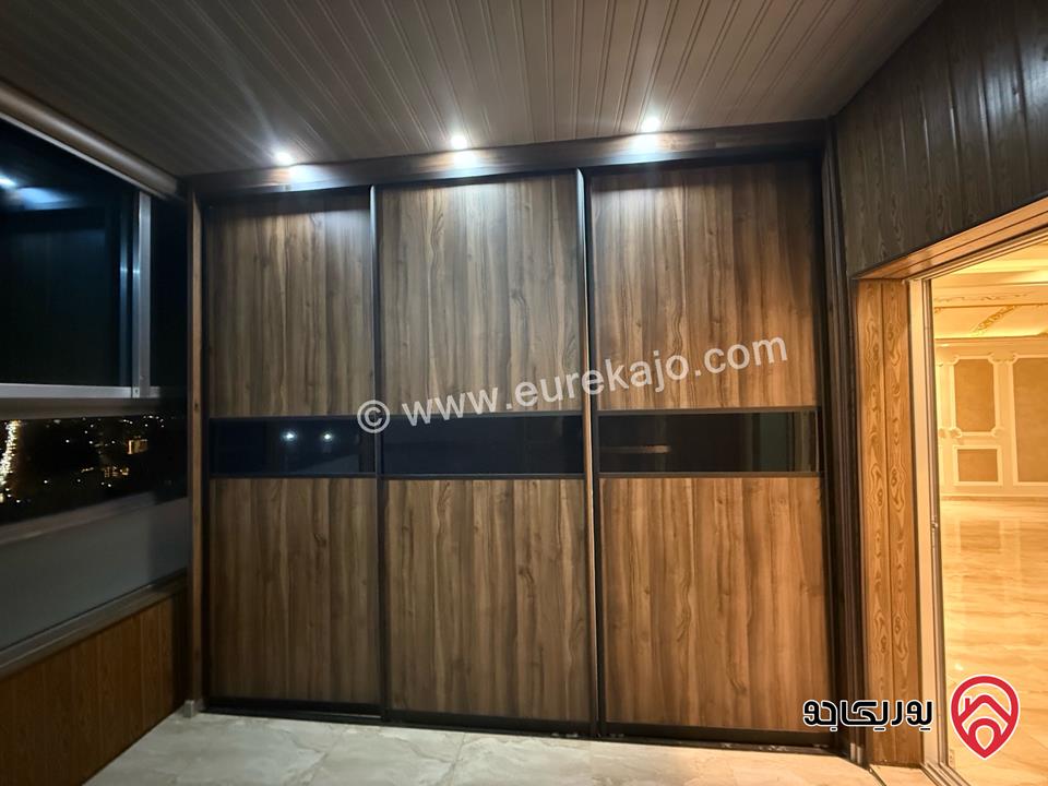 شقة طابق ثالث مساحة 200م للبيع في عمان - ربوة عبدون