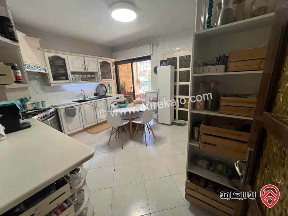 Duplex Appartment in a quite area in Um Utheina 240 square meters. First and second floor. 240 thousand JOD.