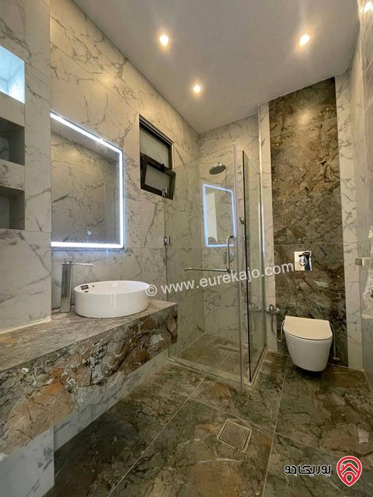 شقة شبه ارضية مساحة 230م للإيجار سوبر ديلوكس في عمان - حي الصحابة 