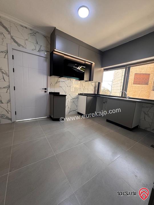 شقة طابق اول مساحة 180م للايجار في عمان - الصويفية 