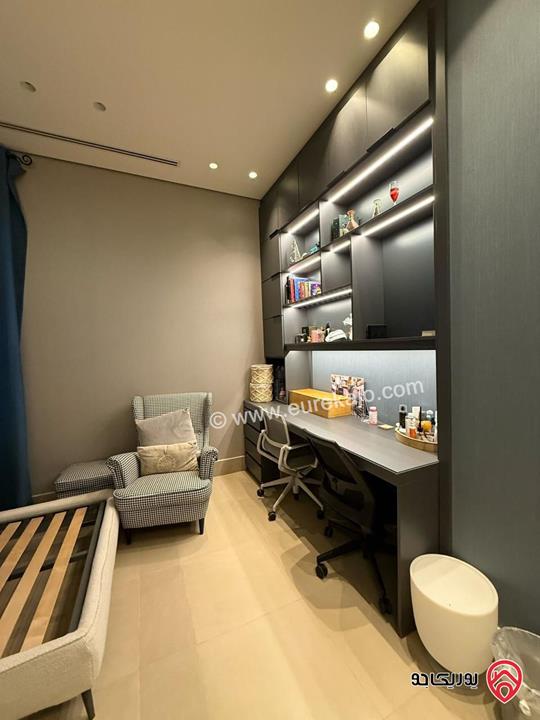 فيلا فاخرة مساحة 560م على ارض 500م للايجار في عمان - دابوق من المالك مباشرة