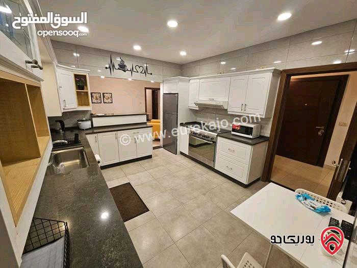 شقة فارغة مساحة 194م للإيجار سوبر ديلوكس في عمان - دير غبار