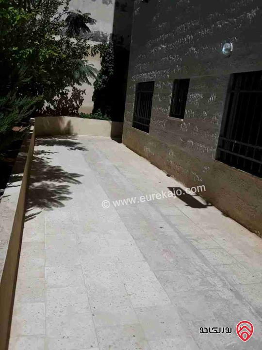 شقة ارضية مساحة 135م داخلي و 110م خارجي للبيع في عمان - طبربور مقابل جامعة العلوم الاسلامية