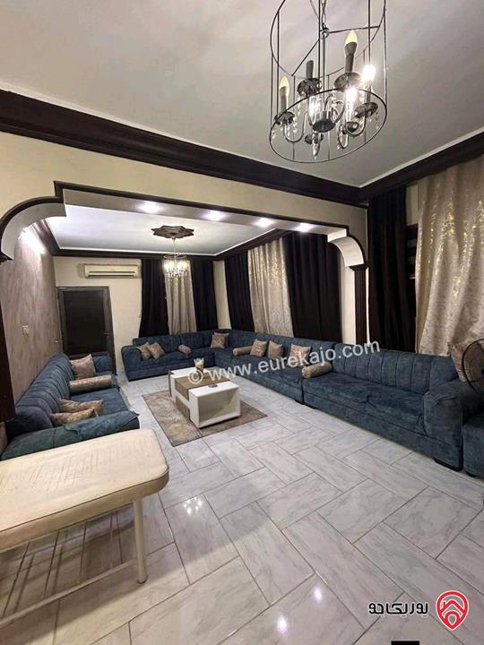 بيت مستقل دوبلكس مساحة 300م على أرض 500م للبيع في عمّان – أم نوارة 