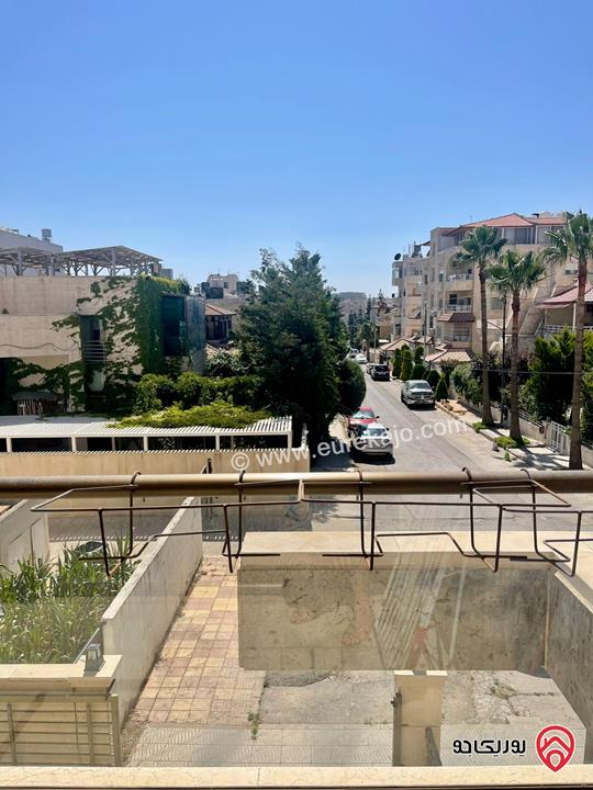  شقة مفروشة فاخرة طابق أول مساحة 106م للبيع في عمان - خلف المدارس الامريكية