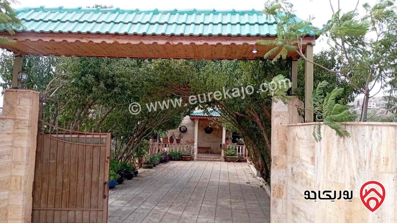 مزرعة مساحة الأرض 4220م مع بناء 160م للبيع في السلط 