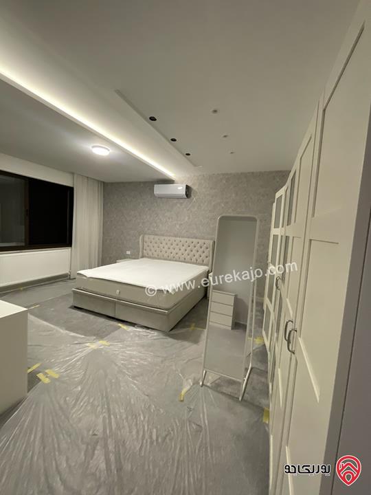 شقة أرضية مساحة 135م داخلي و 135م خارجي للبيع في عمان - أم أذينة