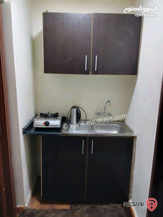 استوديو عدد 2 مساحة 50م مفروش بقوشان واحد للبيع في عمان - صويلح شارع الجامعة