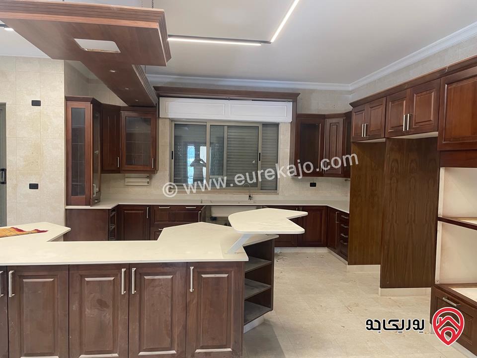 فيلا مستقلة مساحة 1200م على أرض 1 دونم للبيع في عمان - عبدون 