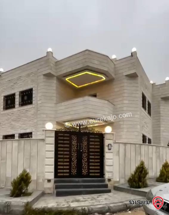 فيلا فخمة وحديثة البناء بأعلى المواصفات قيد التشطيب النهائي مساحة 500م على أرض 500م للبيع في الزرقاء - البتراوي  بداعي الهجرة والعمل في الخارج  