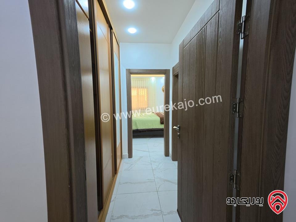 شقة مفروشة فاخرة طابق أول مساحة 180م للايجار في عمان - ام السماق 