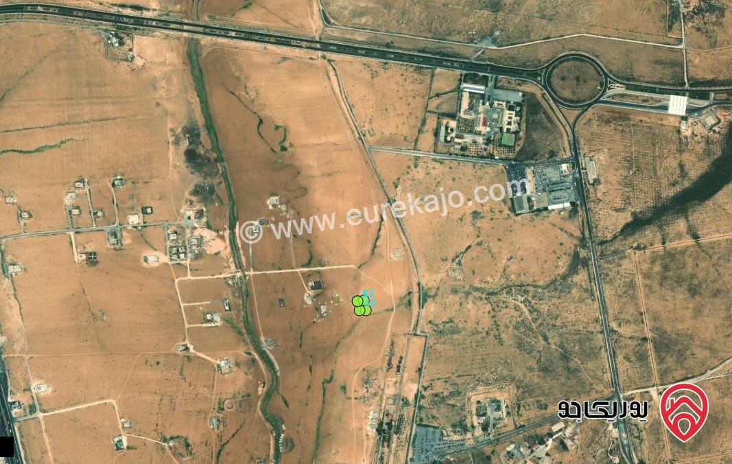 قطعة ارض مساحة 750م للبيع في عمان - الجيزة حوض الحجره