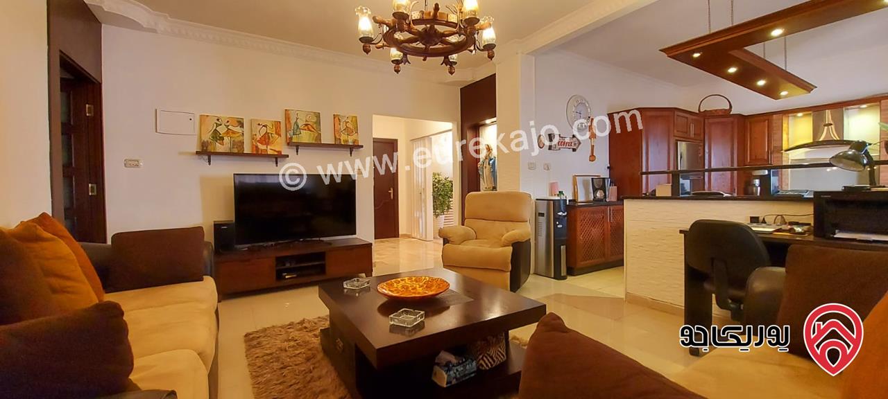 شقة مميزة طابق ثاني مساحة 192م للبيع في عمان - تلاع العلي