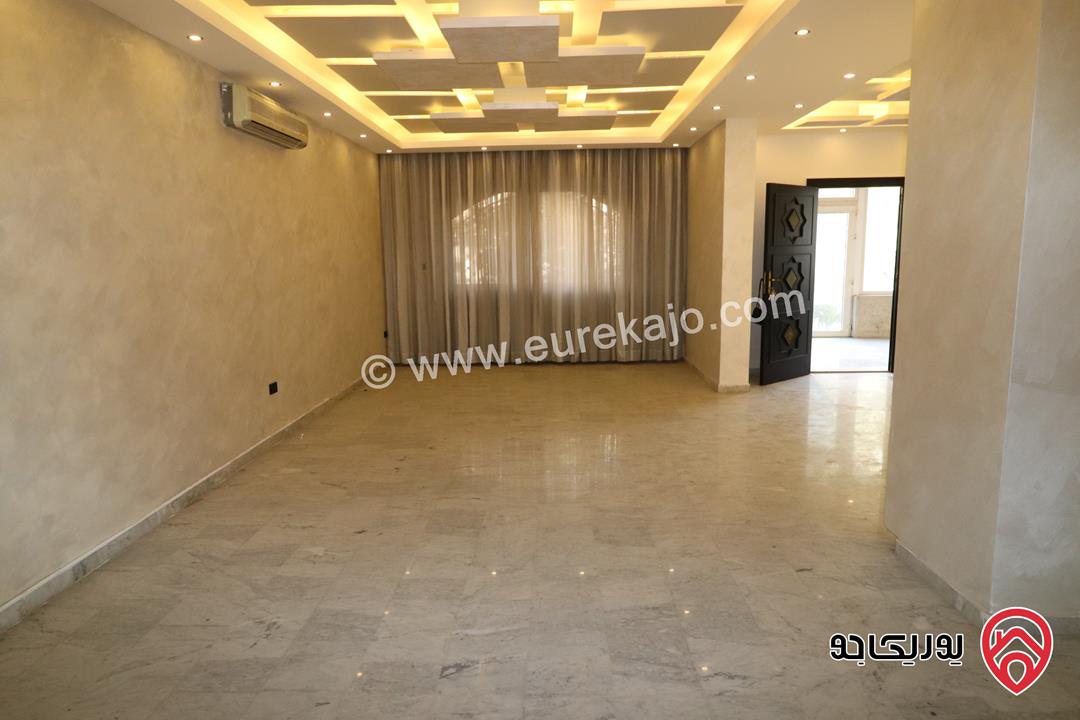 شقة فاخرة أرضية مساحة 240م داخلي و 100م خارجي للايجار في عمان - الصويفية