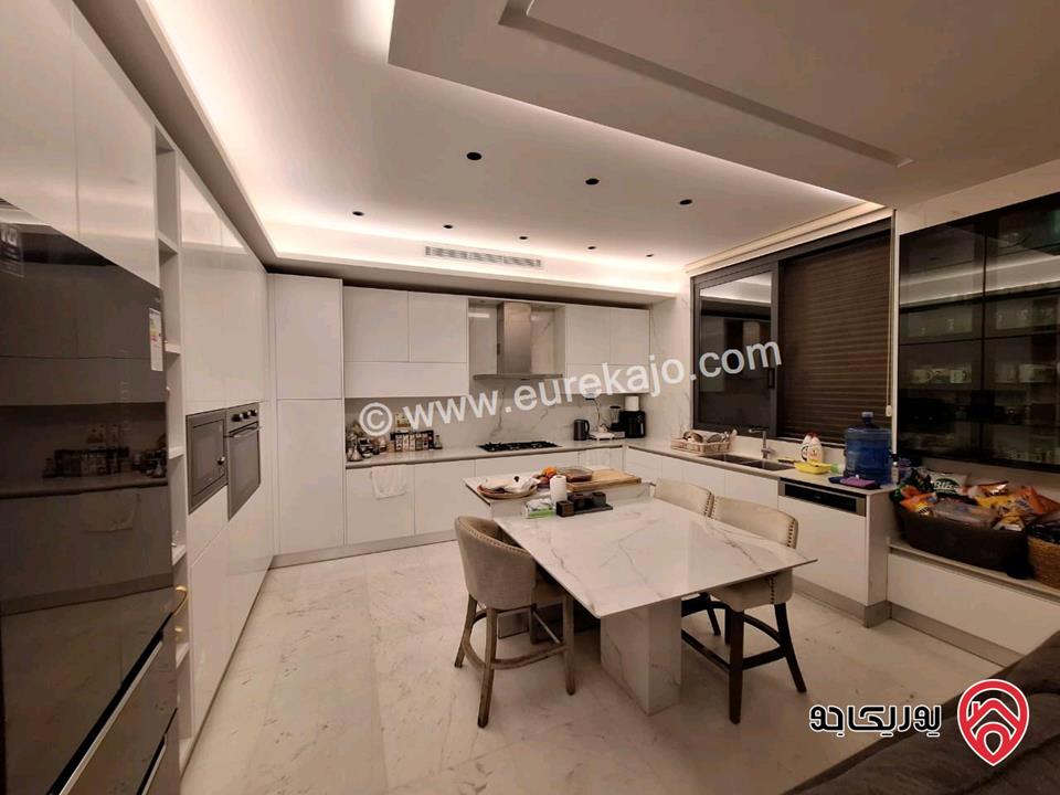 شقة فخمة طابق ثاني مساحة 333م للبيع في عمان - عبدون بالقرب من السفارة السعودية