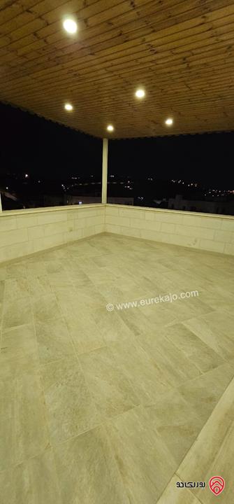  شقة دوبلكس مع روف مساحة 349م للبيع في الفحيص – الرهوة