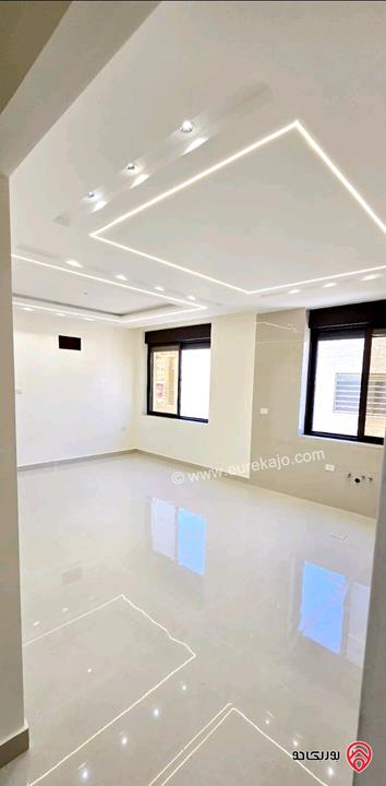 شقق طابق اول وثاني مساحة 150م للبيع في عمان - مرج الحمام