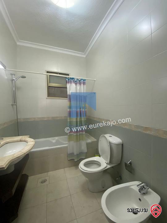  شقة مميزة للبيع في عمان - الرابية طابق ثالث 200م تشطيب سوبر ديلوكس