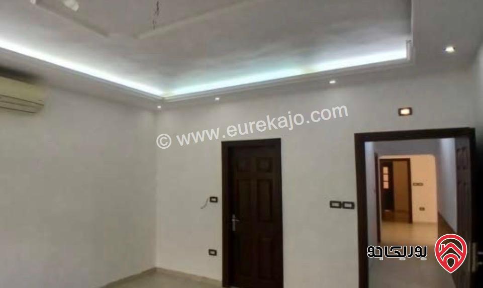 شقة أرضية مساحة 230م للايجار في عمان - تلاع العلي 