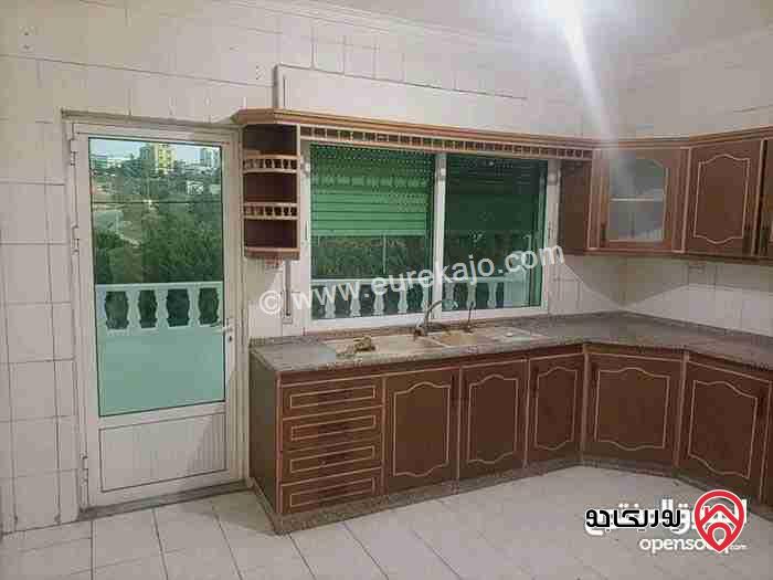 شقة مساحة 160م طابق اول للايجار في عمان - اجمل مواقع عرجان بجانب مستشفى الاستقلال 