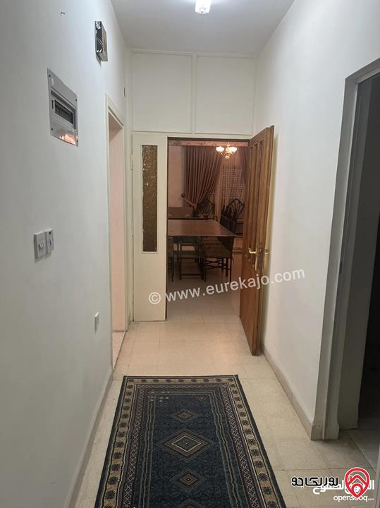 شقة مفروشة طابق اول مساحة 220م للايجار في عمان - خلدا