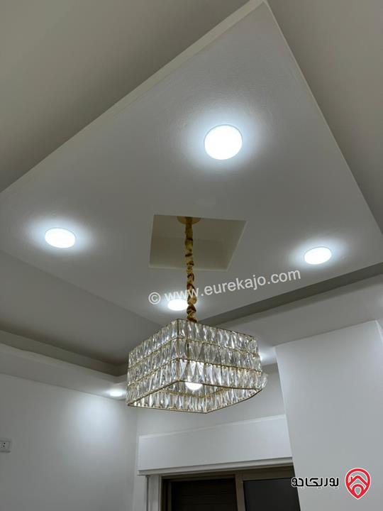 شقة طابق ثالث مساحة 100م للايجار في عمان - السابع