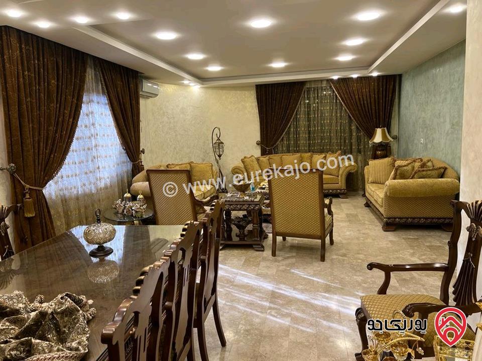 فيلا مساحة 650م على أرض 547م للبيع في عمان - طبربور عند مستشفى الملكة علياء