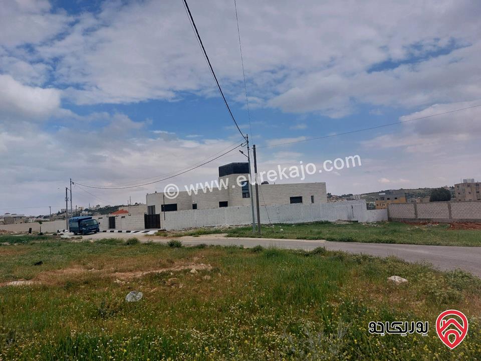 أرض مساحة 1 دونم و 220م للبيع في عمان - أجمل مناطق ناعور حسبان بسعر مغري 
