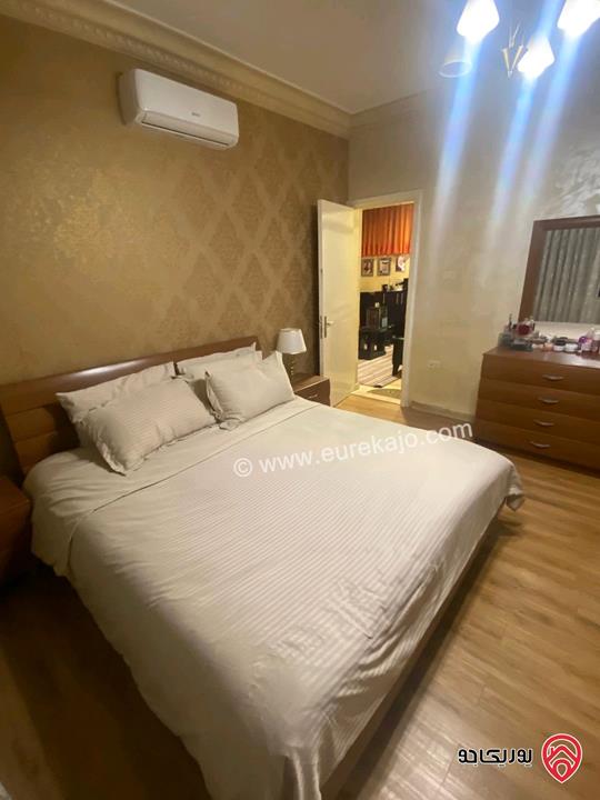 شقة طابق أول مساحة 172م للبيع في عمان - الرابية