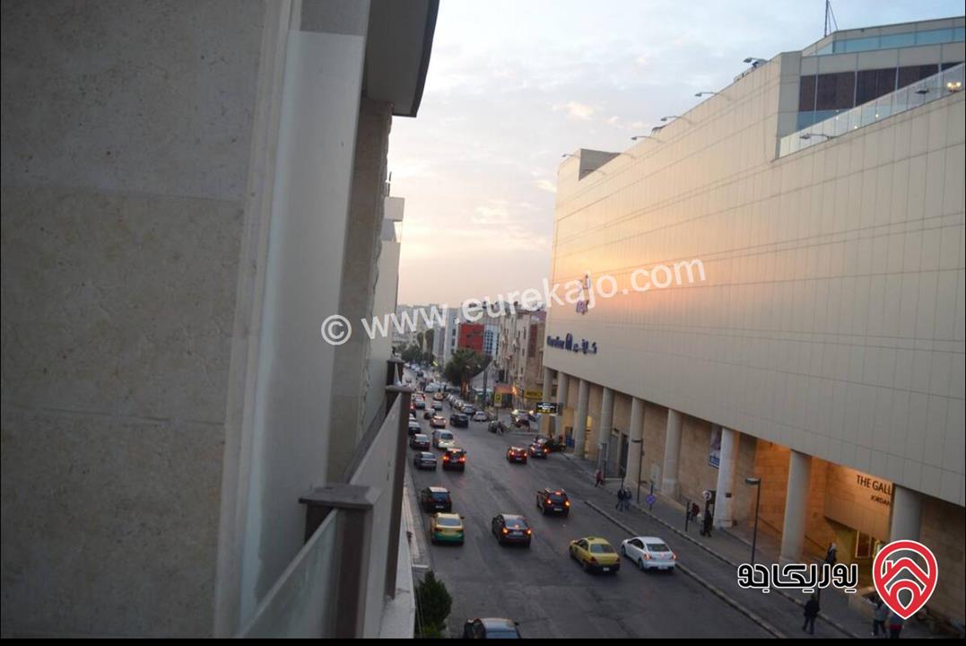 استديو مفروش عدد 2 مساحة كل استوديو 38م طابق أول للبيع في عمان - الصويفية بسعر 35 ألف لكل استوديو يصلح للأستثمار مقابل جاليريا مول 