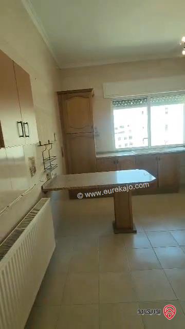 شقة طابق أول مساحة 172م للبيع في عمان - ضاحية الرشيد 