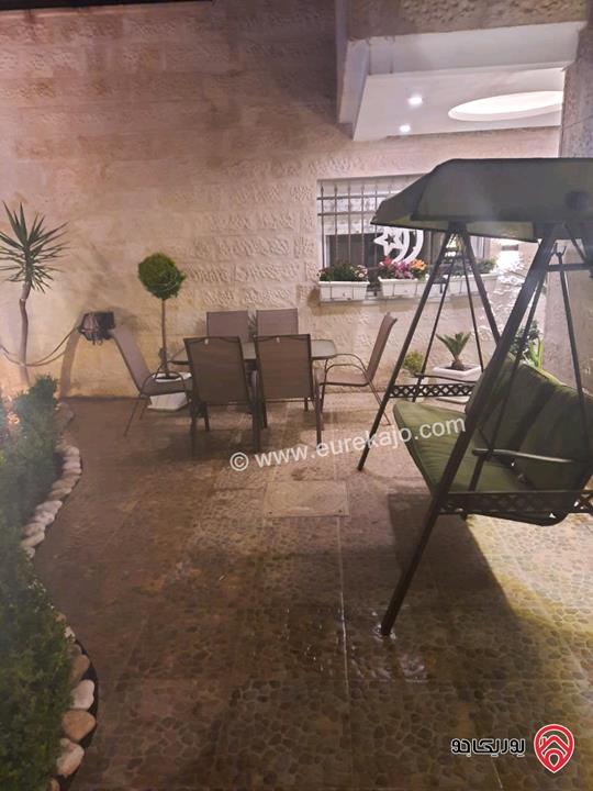 شقة أرضية مساحة 150م داخلي و 70م خارجي للبيع في عمان - ابو نصير