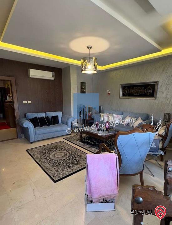 شقة فاخرة للبيع في عمان - الكرسي قرب المخابرات طابق ثالث 206م تشطيب سوبر ديلوكس