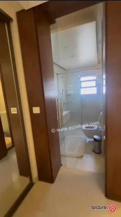 شقة فاخرة مفروشة مساحة 300م للايجار في عمان - ام اذينة