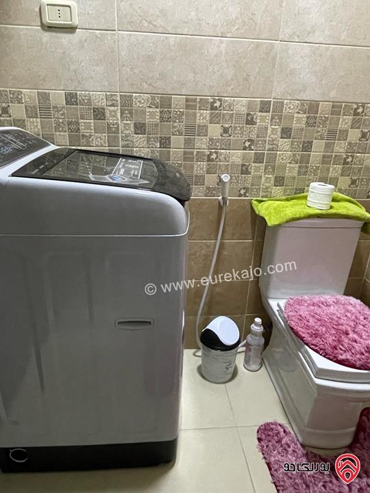 شقة طابق ثالث مساحة 120م للايجار مفروشة في عمان - الجاردنز حي البركة