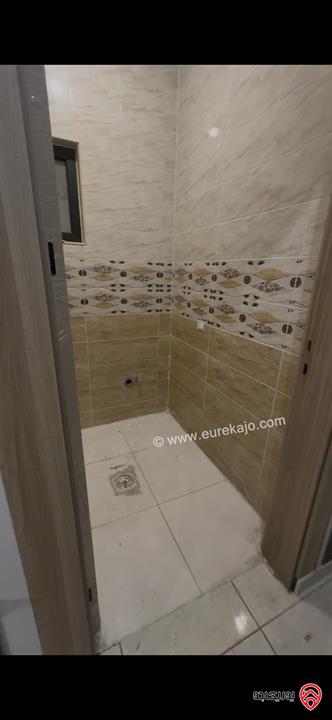 شقة طابق ارضي مساحة 120م للبيع في عمان - ابو علندا