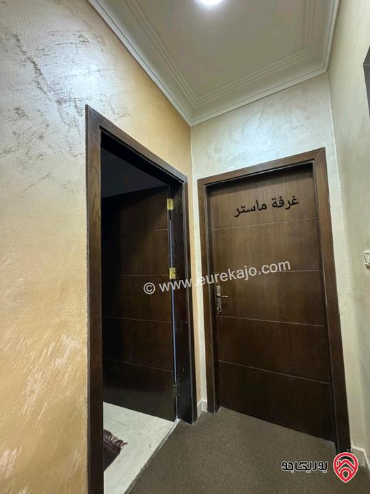 شقة مساحة 127م طابق ثالث للبيع في عمان - جبل الزهور بالقرب من مسجد خليل السالم 