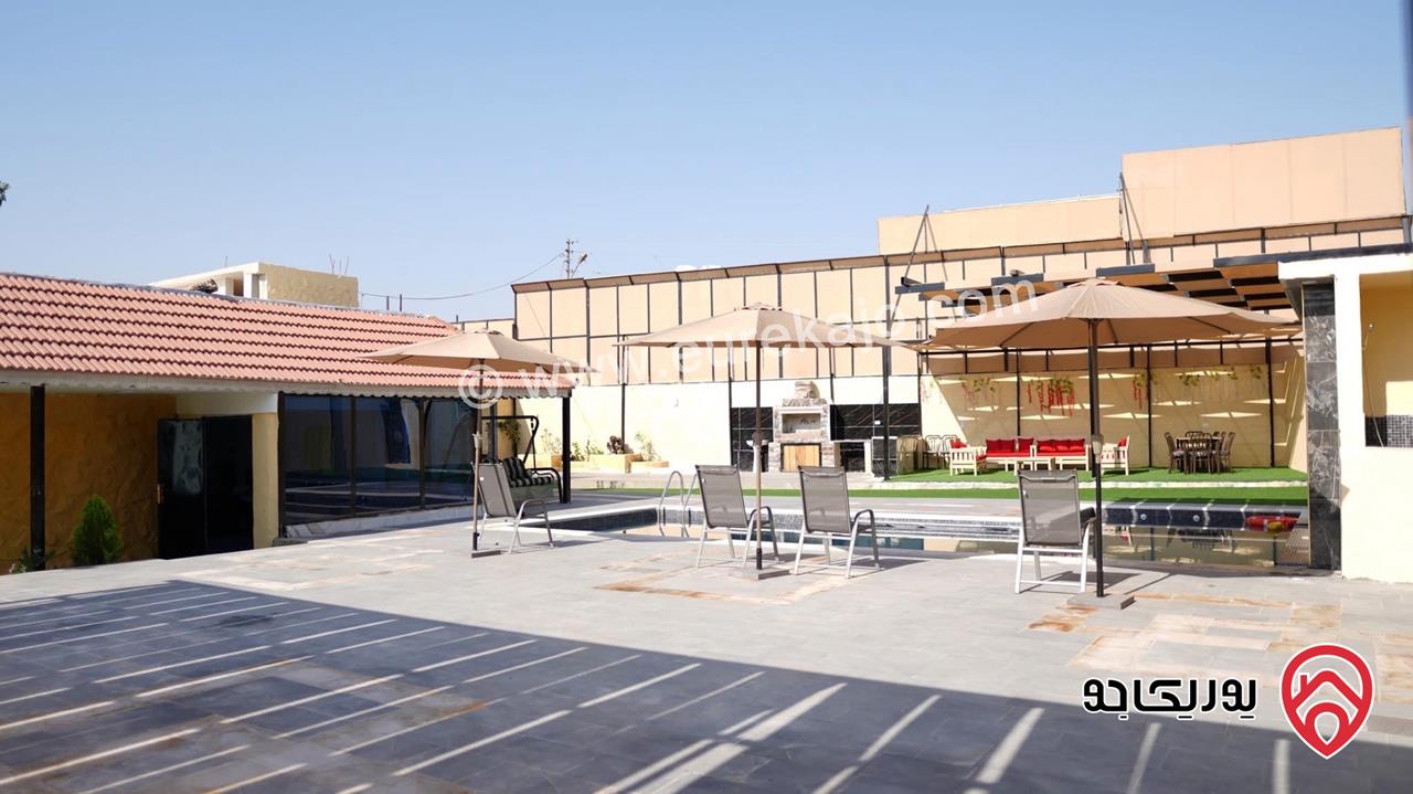 شاليه على مساحة 1 دونم مع مسبح كبير ومسبح للاطفال للبيع في البحر الميت - الشونة الجنوبية