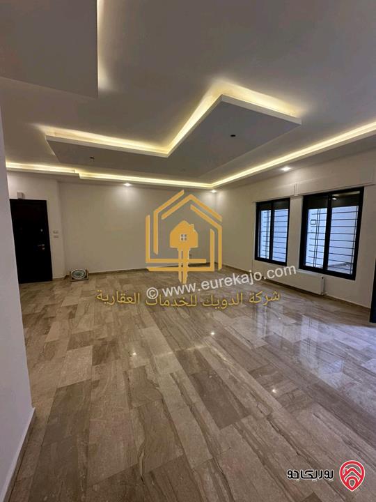 شقة فارغة أرضي طابق أرضي مساحة 150م داخلي و 150م خارجي للايجار في عمان - دابوق 