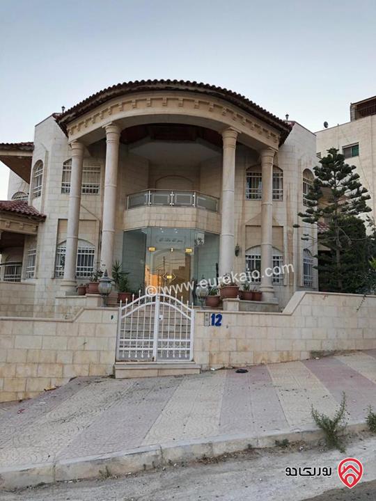 فيلا مساحة 800م على أرض 865م للبيع في عمان - شفا بدران  