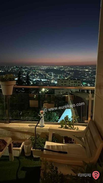 شقة طابق أول مساحة 170م فاخرة سوبر ديلوكس للبيع في عمان - الجبيهة، اطلالة دائمة