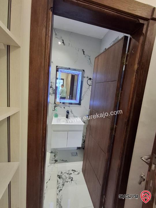 شقة مفروشة طابق ثاني مساحة 60م للبيع في عمان - ام السماق الجنوبي