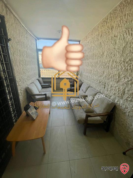 شقة فارغة طابق ثاني مساحة 130م للإيجار في عمان - الدوار السابع 