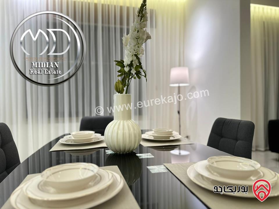 شقة مفروشة للايجار في عمان - خلدا مساحة 160م طابق ثاني تشطيبات و ديكورات فندقية فرش فاخر جداً اطلالة جميلة