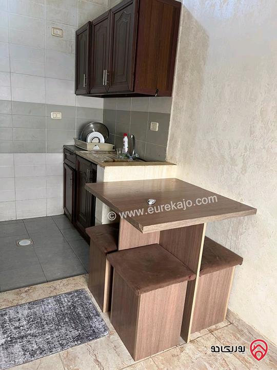 شقة مساحة 100م للايجار مفروشة في عمان - ابو نصير