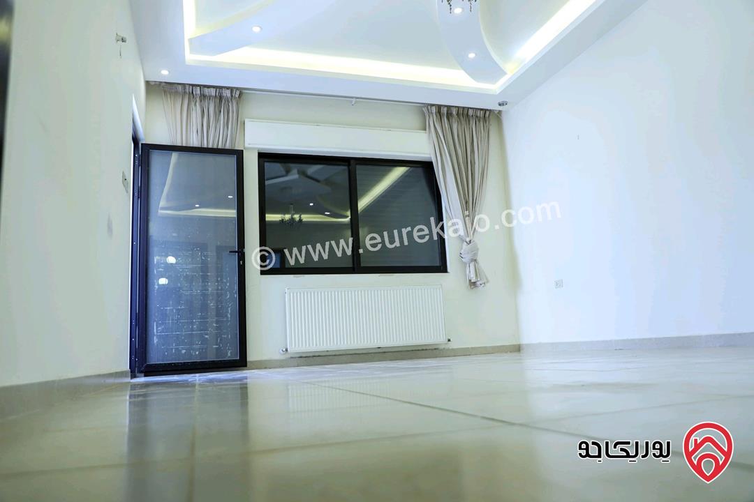 شقة ارضية مساحة 173م داخلي و 40م خارجي للبيع في عمان - مرج الحمام 